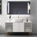 Mueble de baño moderno de roble blanco con espejo inteligente y encimera de mármol